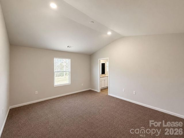 3003 Crescent Lake Lane, Charlotte, NC 28214