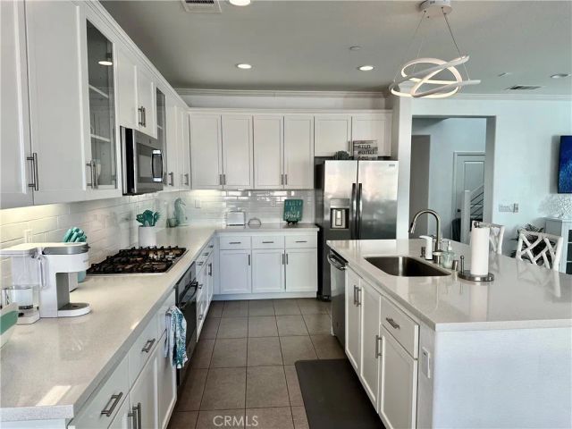 24438 Parker, Lake Elsinore, CA 92532