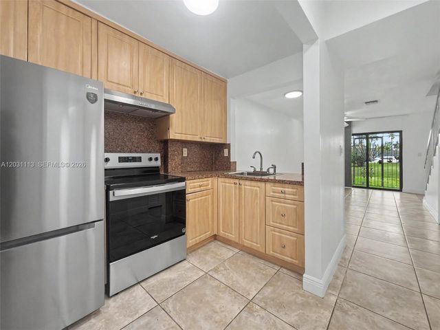1001 SW 105 Avenue 113, Miami, FL 33174