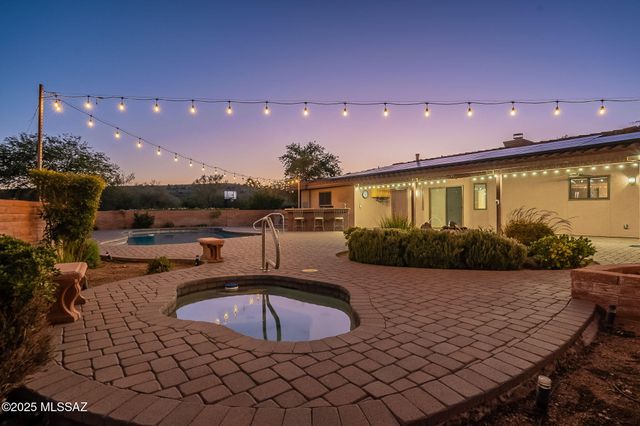 17411 S Camino Confianza, Sahuarita, AZ 85629