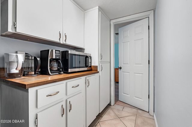 712 Kristina Court, Port Orange, FL 32127