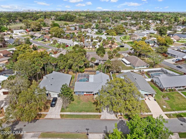 712 Kristina Court, Port Orange, FL 32127