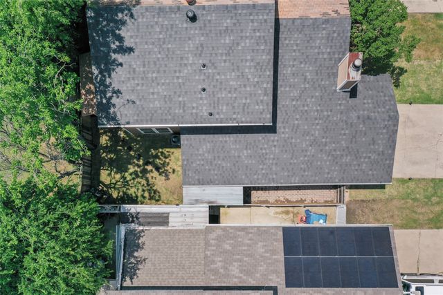 703 Trinidad Drive, Grand Prairie, TX 75052
