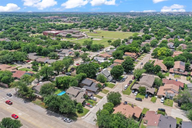 703 Trinidad Drive, Grand Prairie, TX 75052