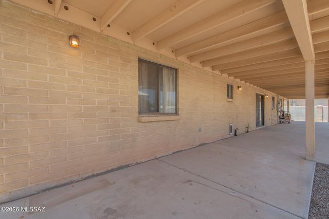7331 E Brooks Drive, Tucson, AZ 85730