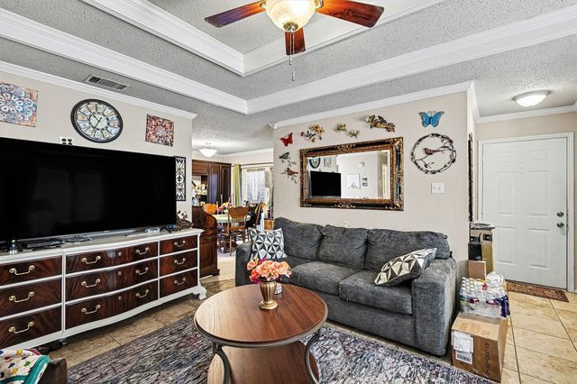 5706 Bramblewood Court, Arlington, TX 76017