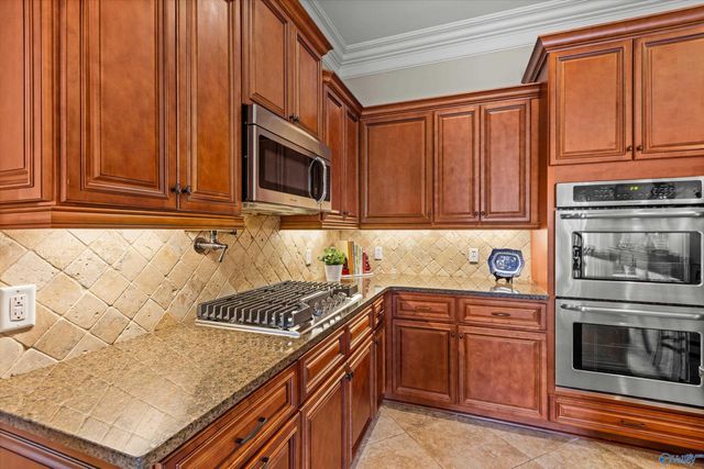 38 Cypress Grove Lane SW, Huntsville, AL 35824