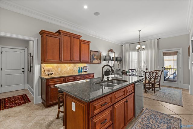 38 Cypress Grove Lane SW, Huntsville, AL 35824