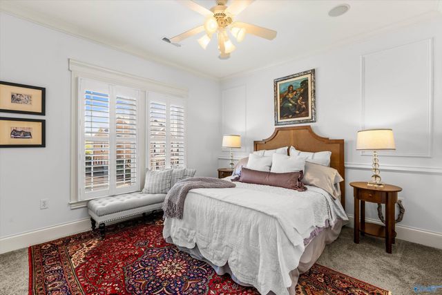 38 Cypress Grove Lane SW, Huntsville, AL 35824