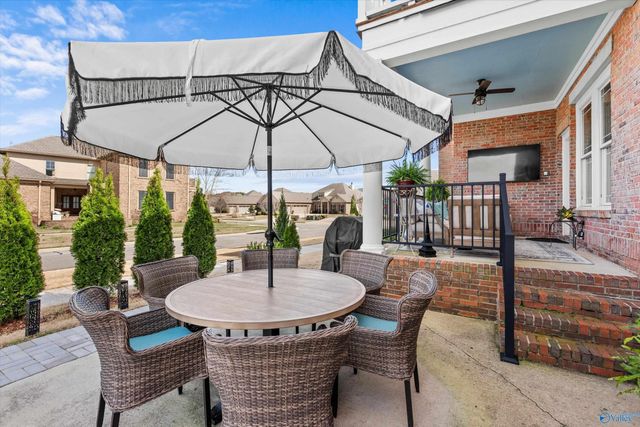 38 Cypress Grove Lane SW, Huntsville, AL 35824