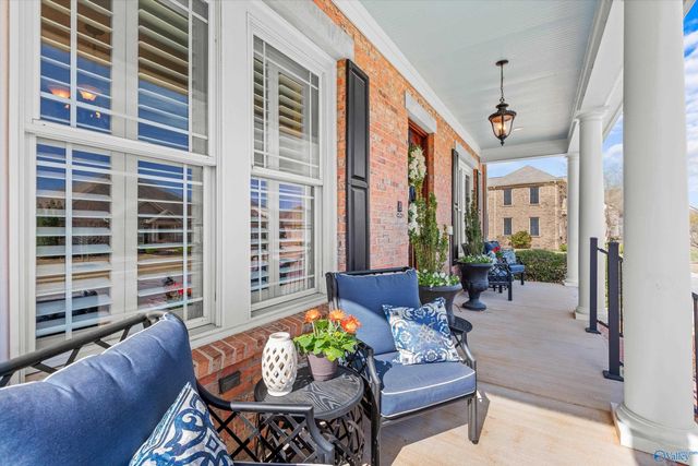 38 Cypress Grove Lane SW, Huntsville, AL 35824