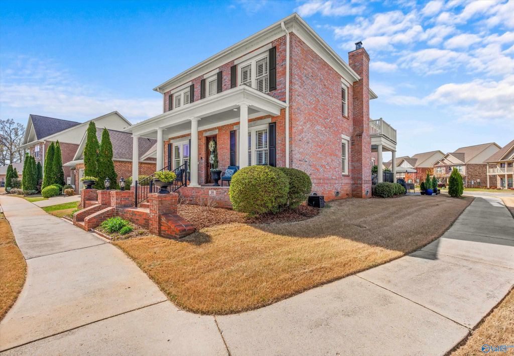 38 Cypress Grove Lane SW, Huntsville, AL 35824
