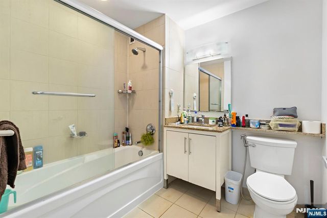 20 Newport Parkway 2306, Jersey City, NJ 07310