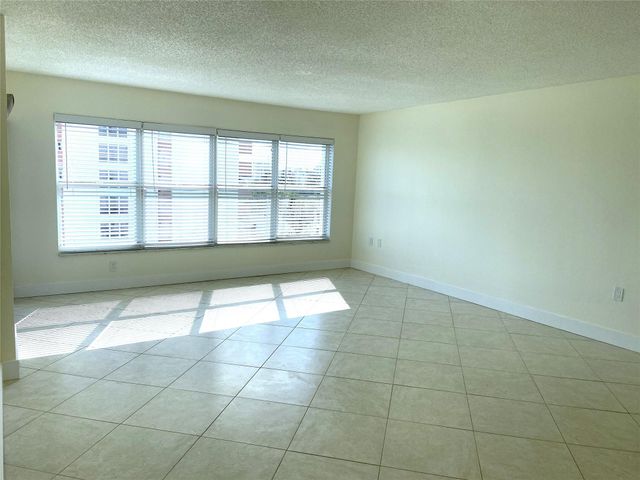 3000 E Sunrise Blvd 6D, Fort Lauderdale, FL 33304