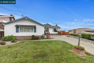 1293 Vistagrand Dr, San Leandro, CA 94577