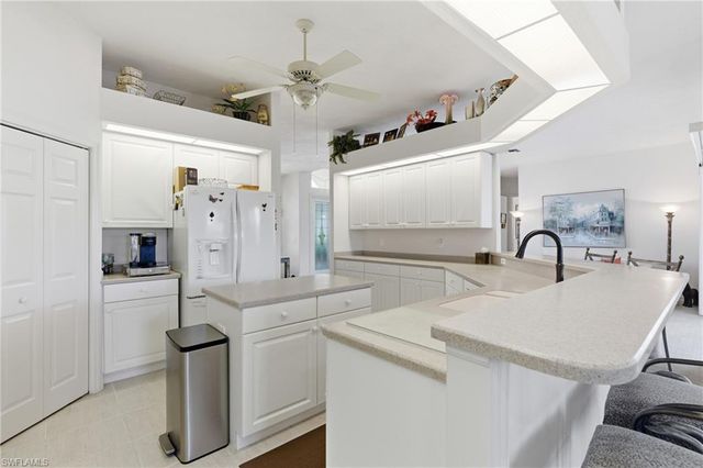 28448 Verde LN, Bonita Springs, FL 34135