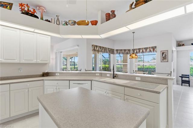 28448 Verde LN, Bonita Springs, FL 34135