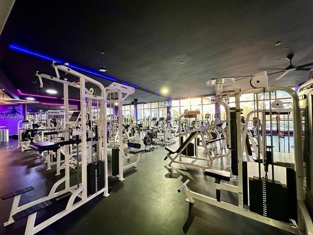 1000 West Ave 932, Miami Beach, FL 33139