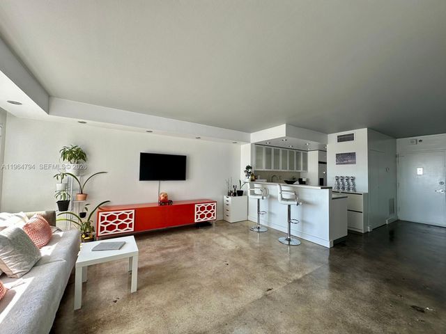 1000 West Ave 932, Miami Beach, FL 33139