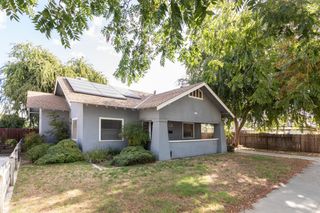 1034 L Street, Reedley, CA 93654