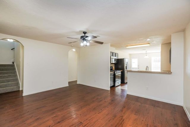 16371 Royal Stone Lane, Houston, TX 77073