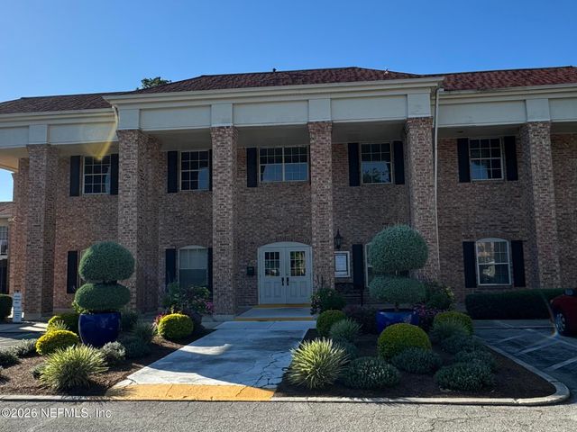 5201 ATLANTIC Boulevard 194, Jacksonville, FL 32207