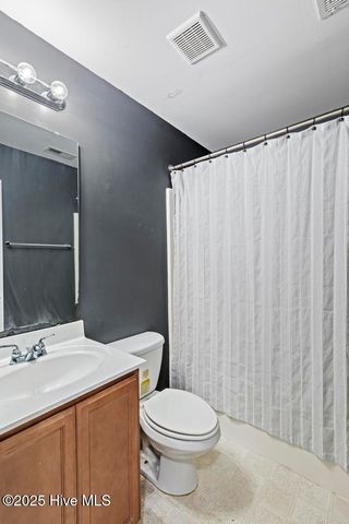 110 Woodbury Farm Drive, Jacksonville, NC 28540