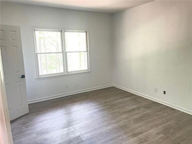 160 Boxelder Lane, Roswell, GA 30076