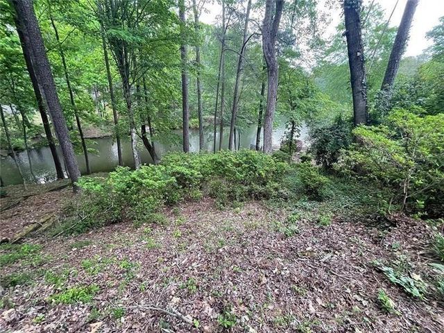160 Boxelder Lane, Roswell, GA 30076
