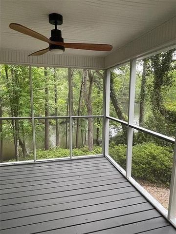 160 Boxelder Lane, Roswell, GA 30076