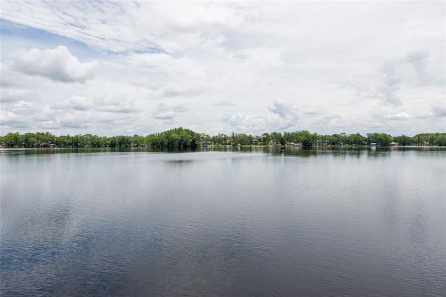 7902 FOXCATCHER COURT, Odessa, FL 33556