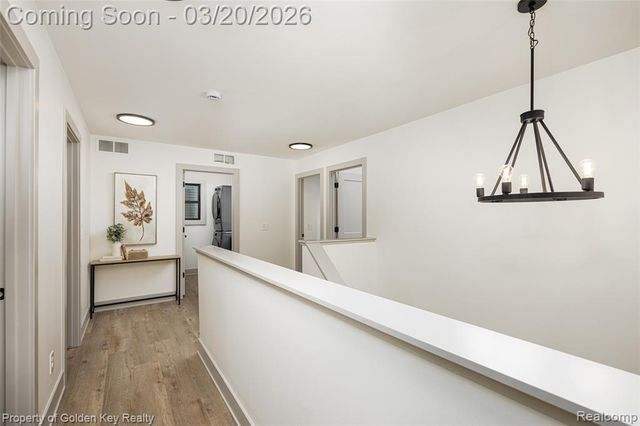 9453 Brookline Avenue, Plymouth, MI 48170