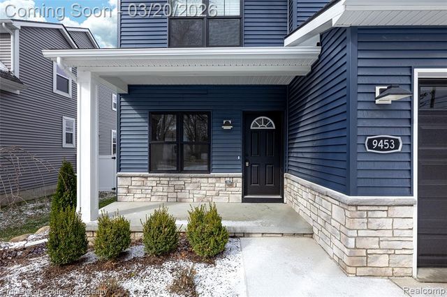 9453 Brookline Avenue, Plymouth, MI 48170