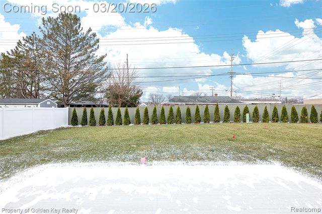 9453 Brookline Avenue, Plymouth, MI 48170