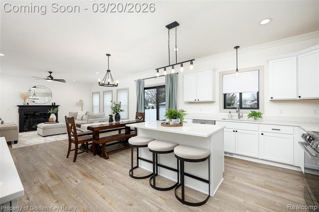 9453 Brookline Avenue, Plymouth, MI 48170