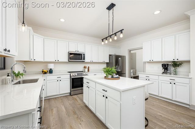 9453 Brookline Avenue, Plymouth, MI 48170