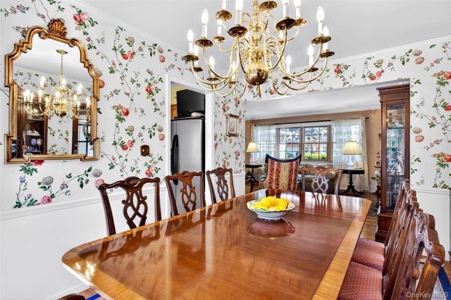 46 Mulberry Avenue, Garden City, NY 11530