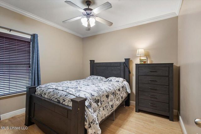 724 Forest Woods Drive, Byram, MS 39272