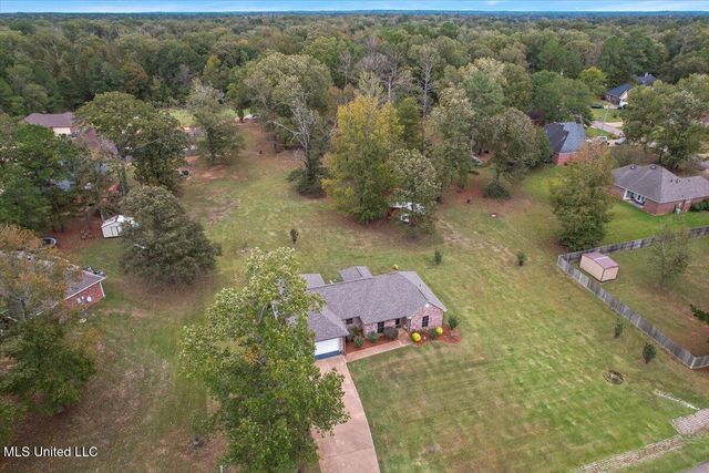 724 Forest Woods Drive, Byram, MS 39272