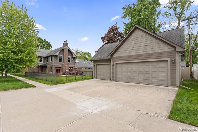 1408 S Bates Street, Birmingham, MI 48009