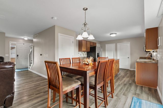 5012 NE Innsbruck Drive, Ankeny, IA 50021