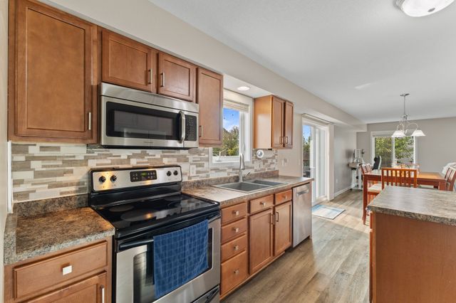 5012 NE Innsbruck Drive, Ankeny, IA 50021