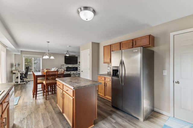 5012 NE Innsbruck Drive, Ankeny, IA 50021