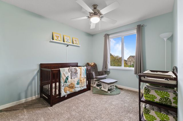 5012 NE Innsbruck Drive, Ankeny, IA 50021