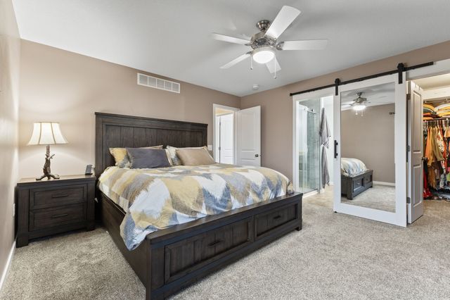 5012 NE Innsbruck Drive, Ankeny, IA 50021