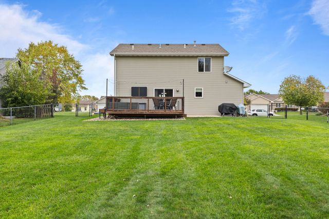 5012 NE Innsbruck Drive, Ankeny, IA 50021