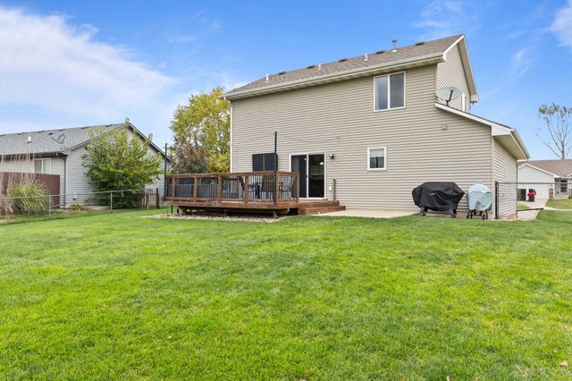 5012 NE Innsbruck Drive, Ankeny, IA 50021