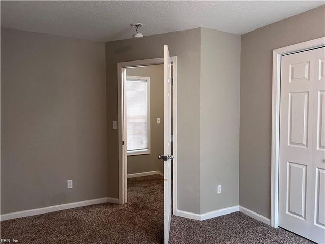 1315 27th ST W, Norfolk, VA 23508