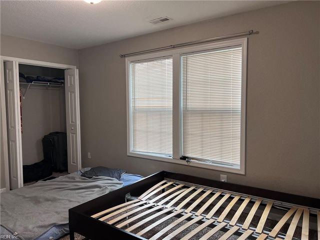 1315 27th ST W, Norfolk, VA 23508