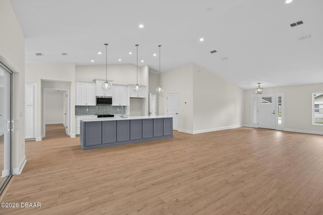 15 Eric Drive, Palm Coast, FL 32164